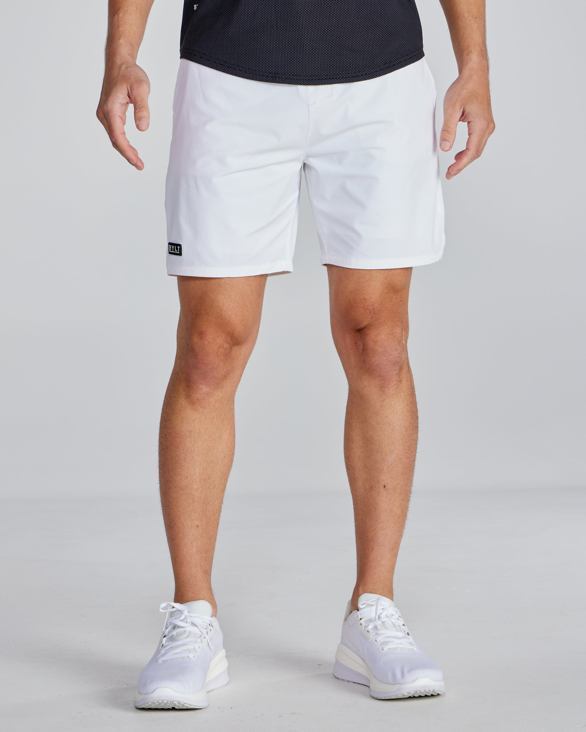 White [inseam - 7"]