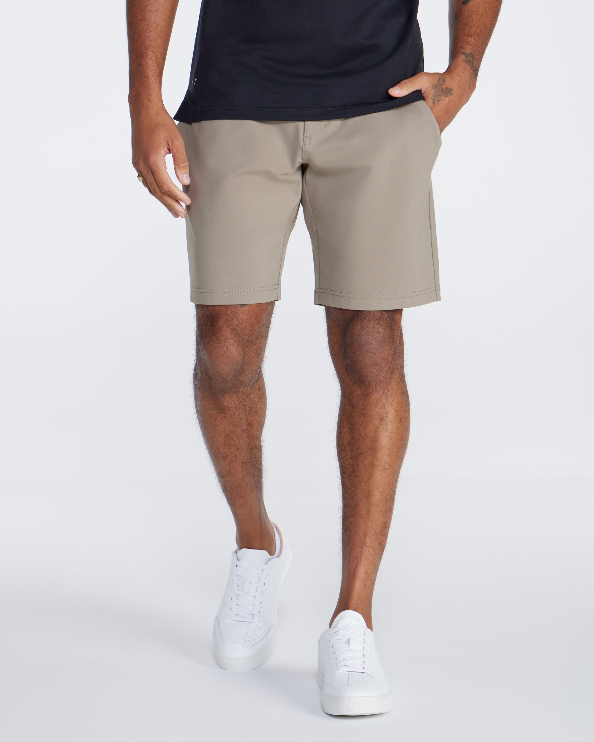 Taupe [inseam - 9.5"]